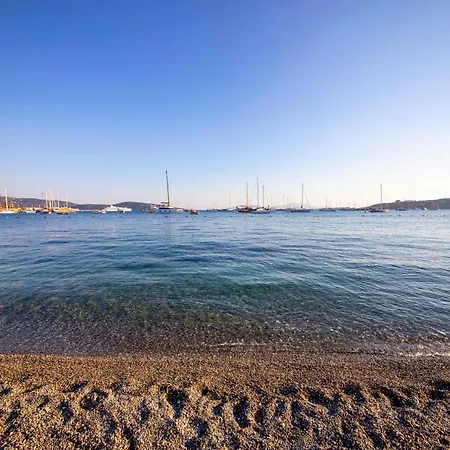 Appartement Central Seaside Flat With Excellent View In Bodrum